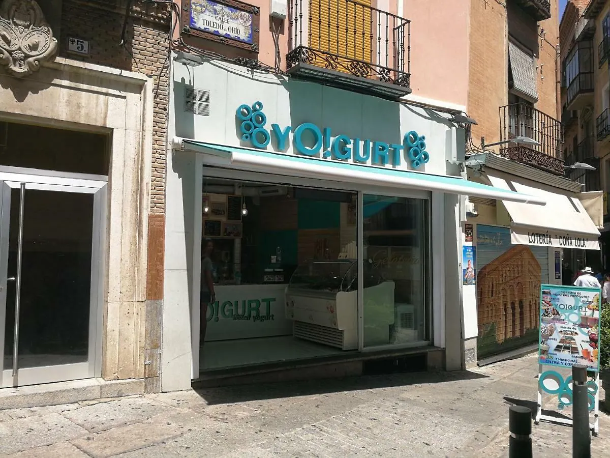 Los Balcones De Maritxu Toledo Apartment
